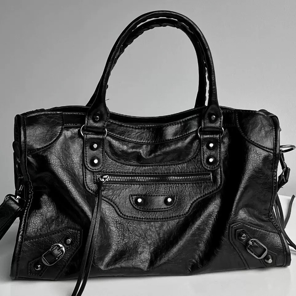 Leatherwork Rivets - Sweet and Cool Spice Girl Shoulder