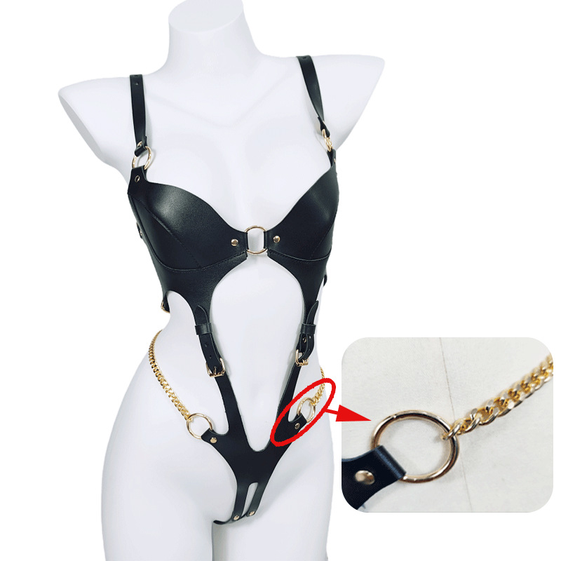 Goth Bondage Body Harness Holl - Leather Work Harness recension och pris