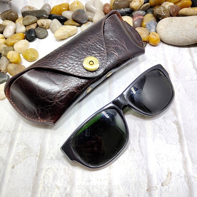 Blongk Glasses Case Waist Bag  - Leatherwork Belt recension och pris