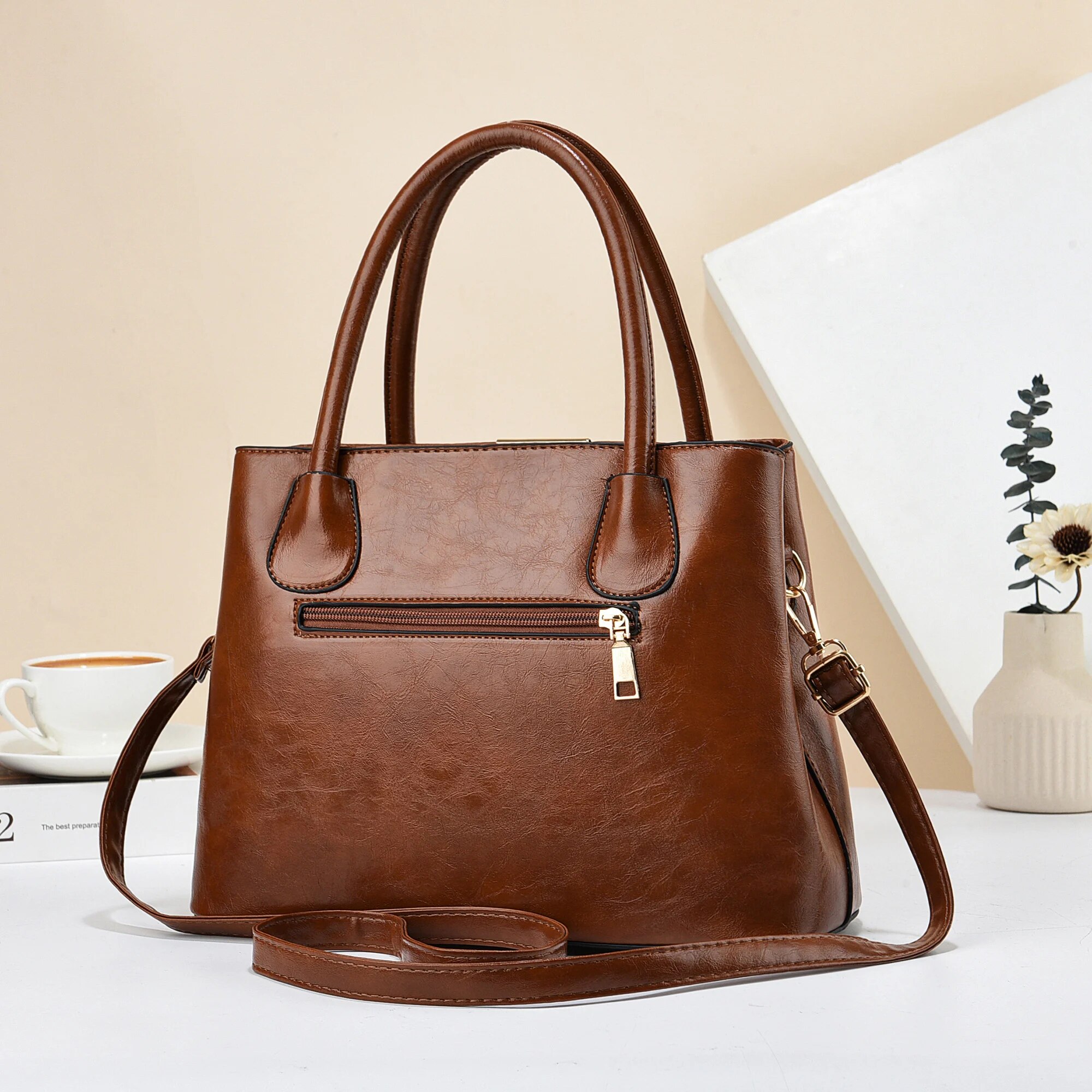 Retro Solid Color Handbags For - Leather Work Handbags For Women recension och pris